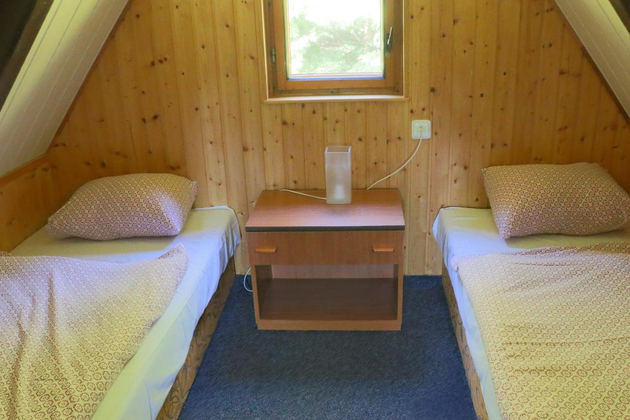 Hotel Maredis Kořenov Eksteriør billede