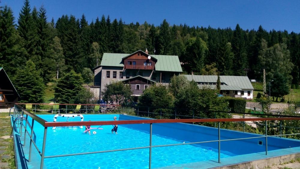 Hotel Maredis Kořenov Eksteriør billede
